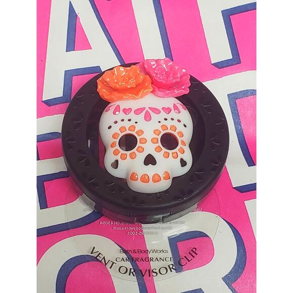 BBW Floral Sugar Skull Visor & Vent Clip Car Fragrance Holder Scent Decor - Picture 1 of 1